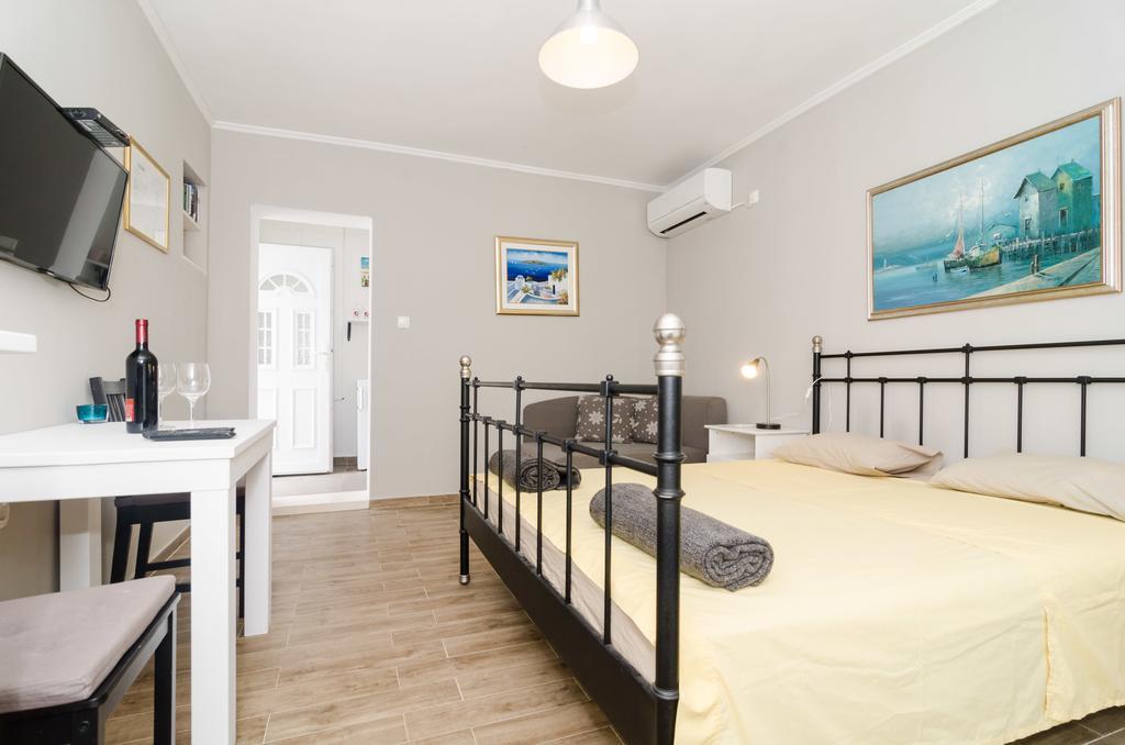 Apartments Porto Della Vita Okuklje エクステリア 写真
